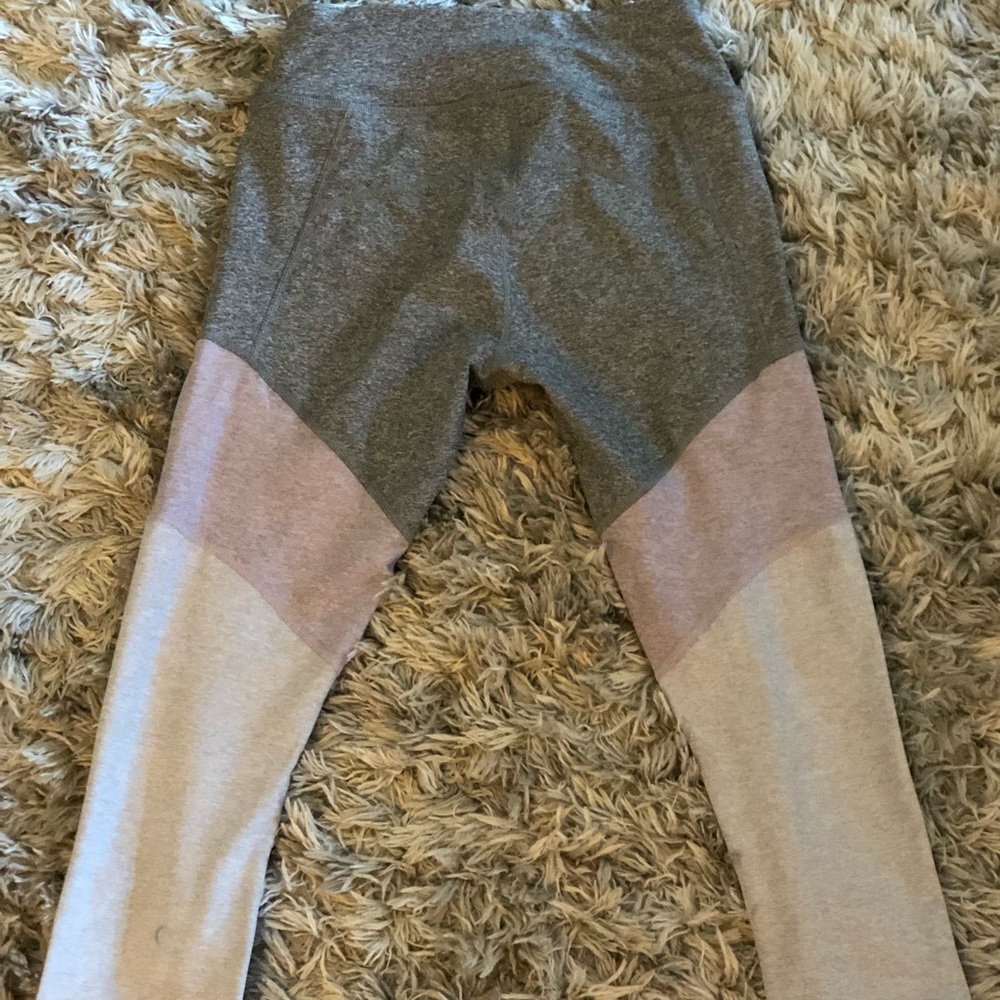 Never worn Calvin Klein yoga pants
